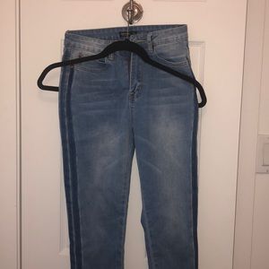 side detailed jeans